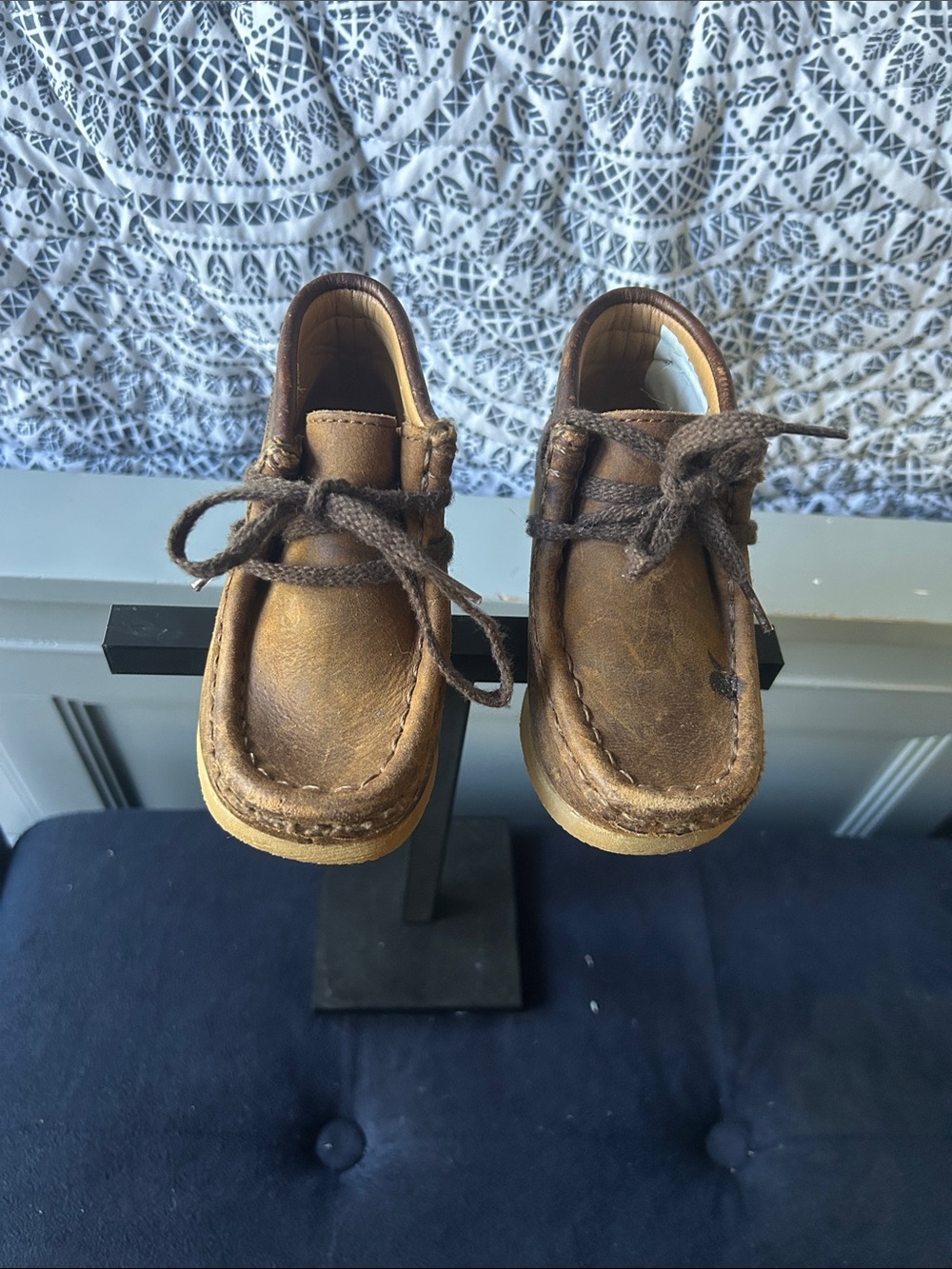Kids Clark’s Brown Leather Lace-Up Wallabees